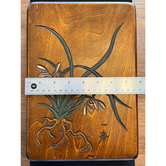 Vintage Japan Hand-Carved Art Wooden Box – Signed, Natural Wood, Urushi Finish - Picture 13 of 15